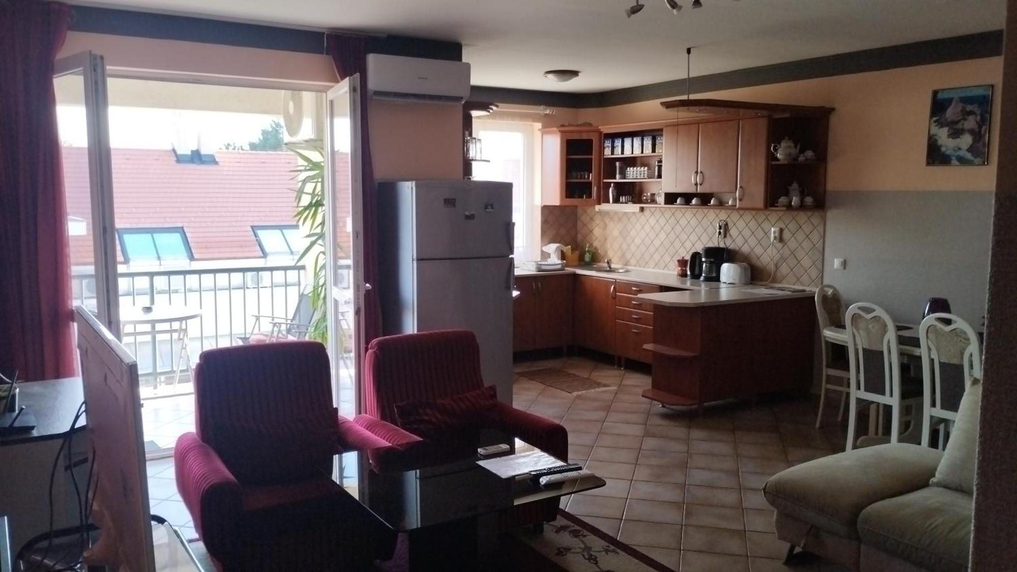 Tommy Apartman Hajduszoboszlo Luaran gambar
