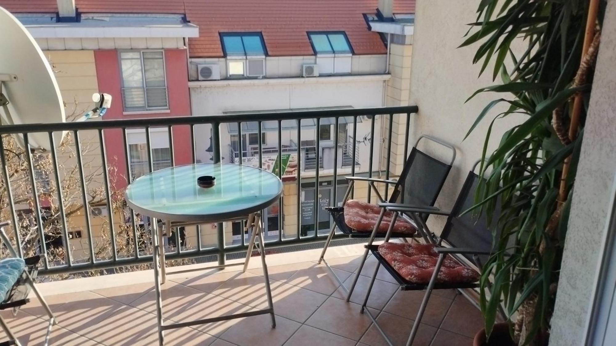 Tommy Apartman Hajduszoboszlo Luaran gambar