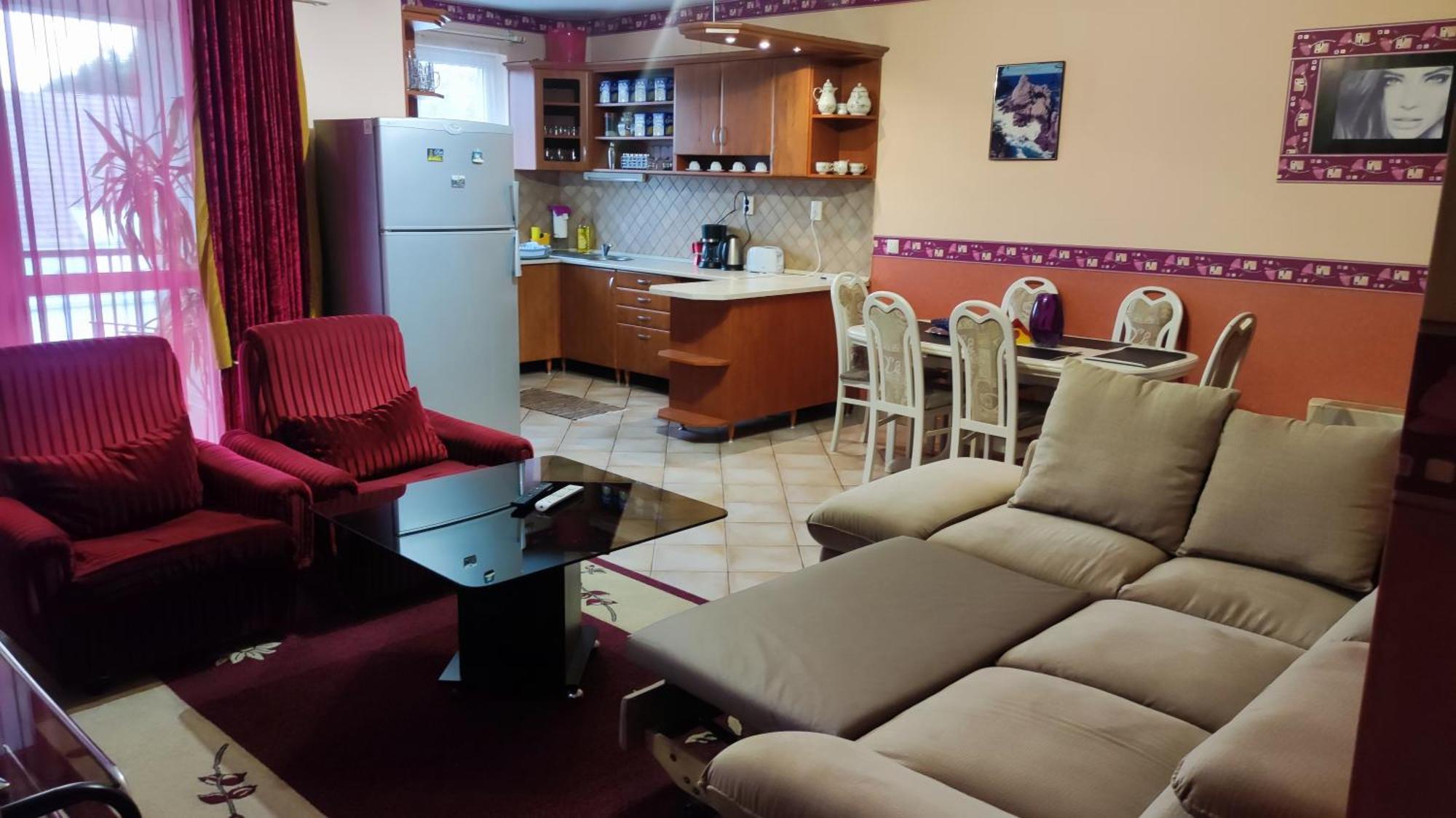 Tommy Apartman Hajduszoboszlo Luaran gambar