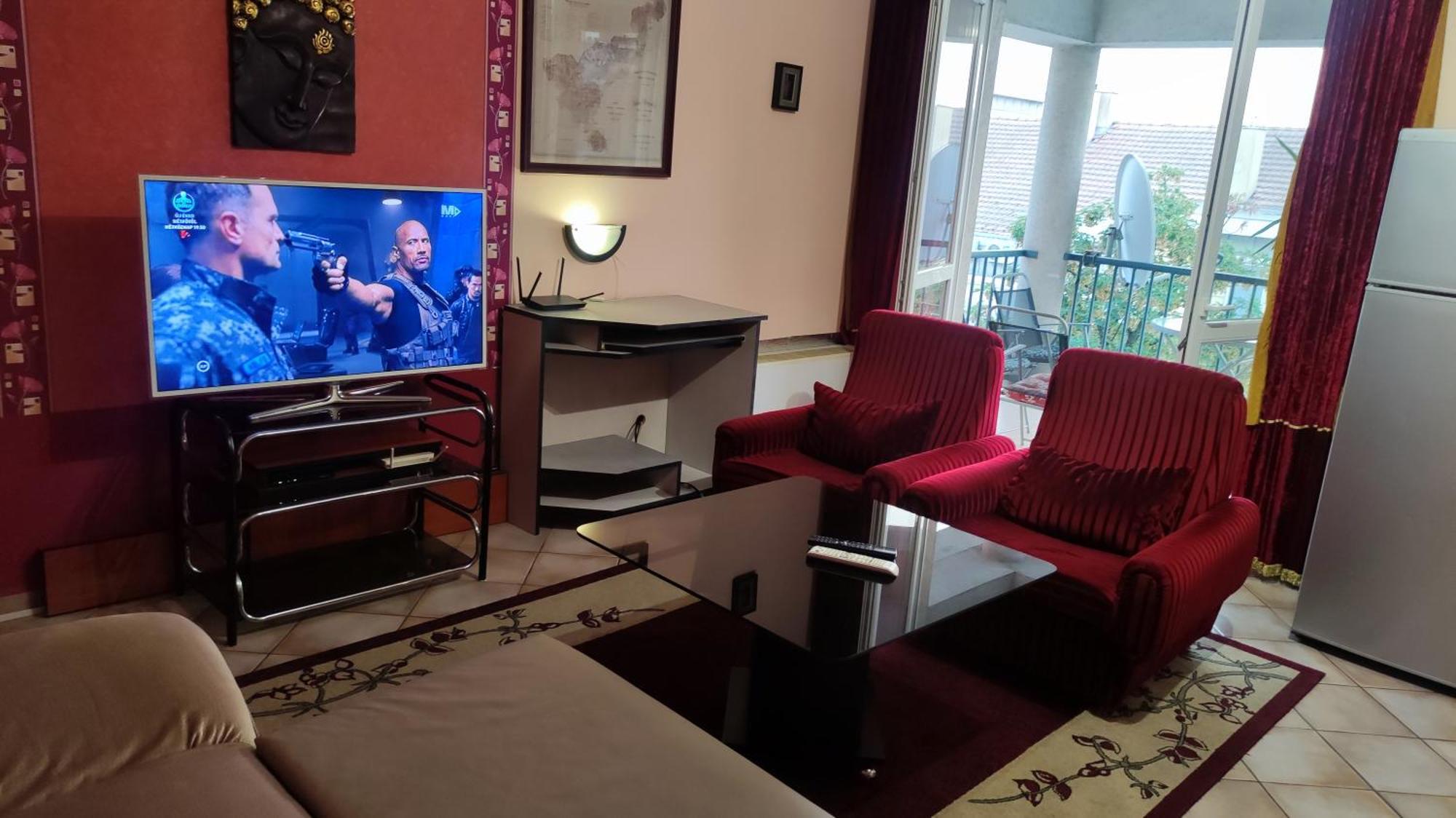 Tommy Apartman Hajduszoboszlo Luaran gambar